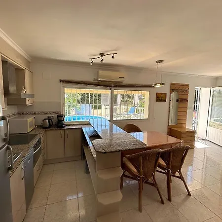 Villa Con Vista Al Mar Y Peñón De Ifach En Calpe!